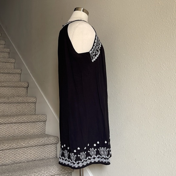 THML Sz L Black with White Embroidery Vittoria Halter Dress - Picture 5 of 14